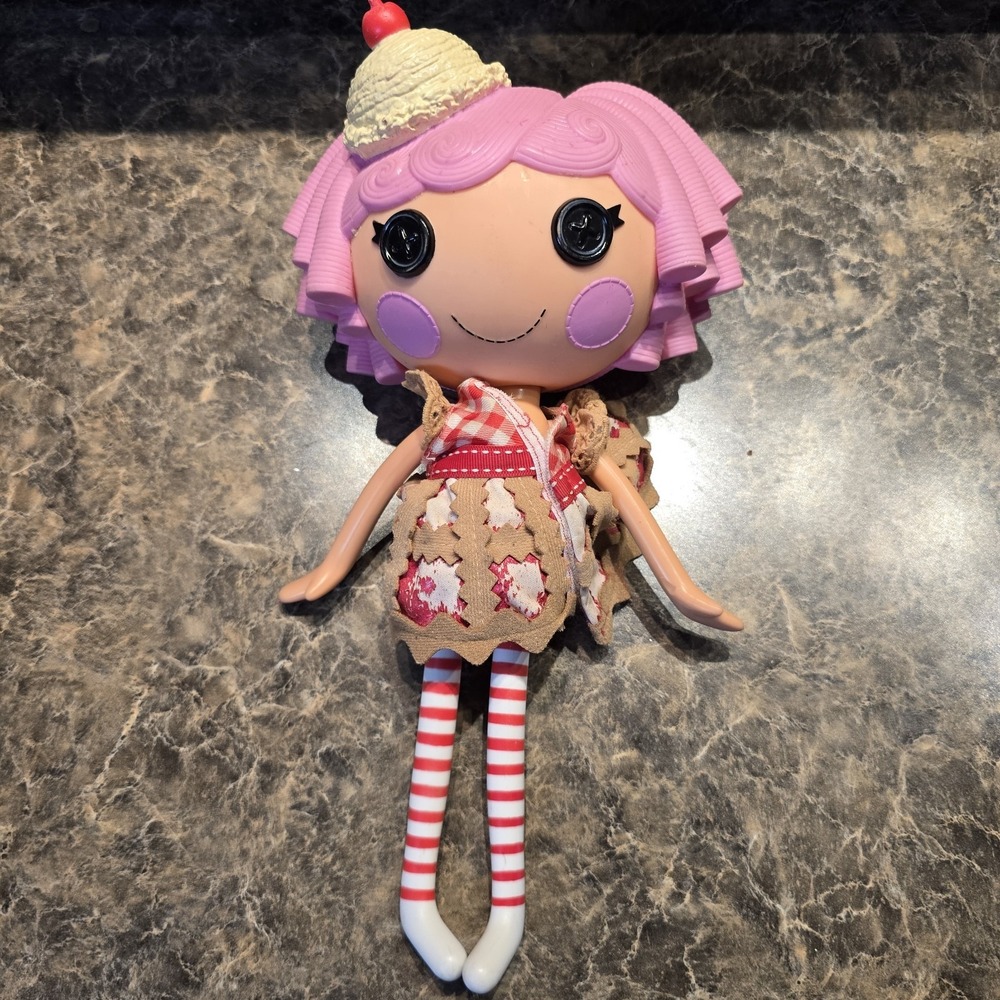 Lalaloopsy Cherry Crisp Crust‎ FULL SIZE DOLL Pie Dress no shoes 12" EUC Rare